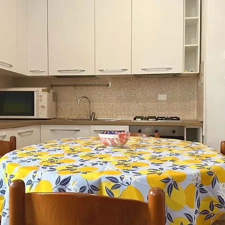 A38 - Ancona, Comodo Bilocale In Centro Storico אנקונה