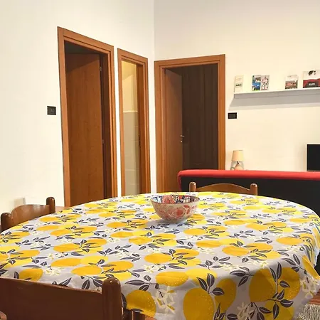 A38 - Ancona, Comodo Bilocale In Centro Storico