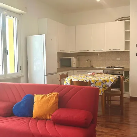 Apartment A38 - Ancona, Comodo Bilocale In Centro Storico *